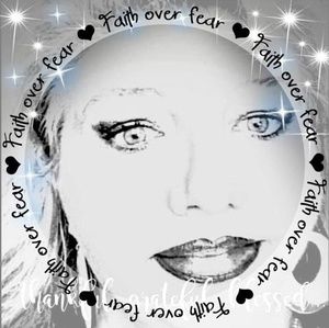 Meet your Posher, Waynette